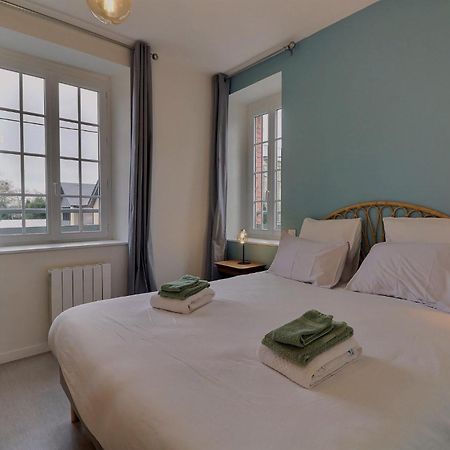 Les Mots Bleus Apartment Dinard Exterior photo