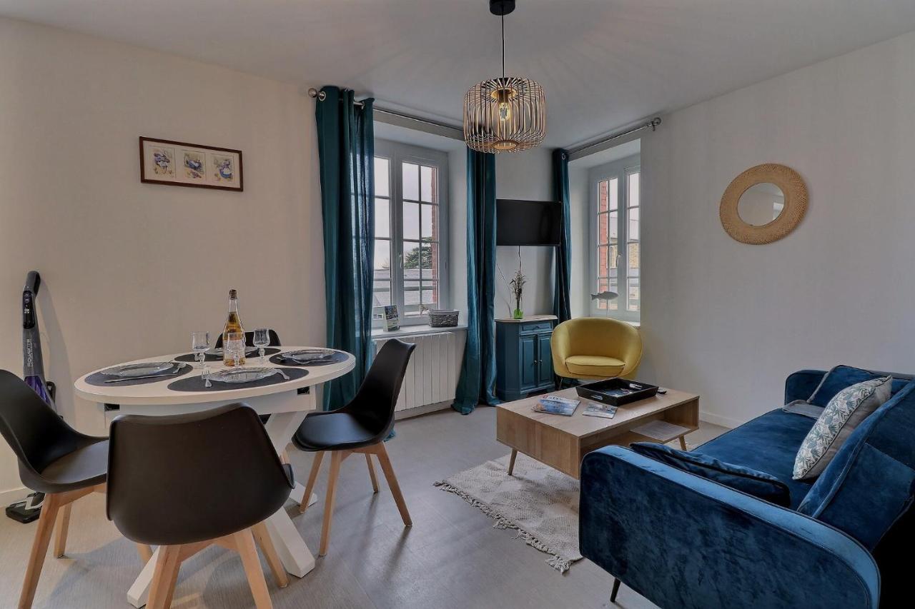 Les Mots Bleus Apartment Dinard Exterior photo